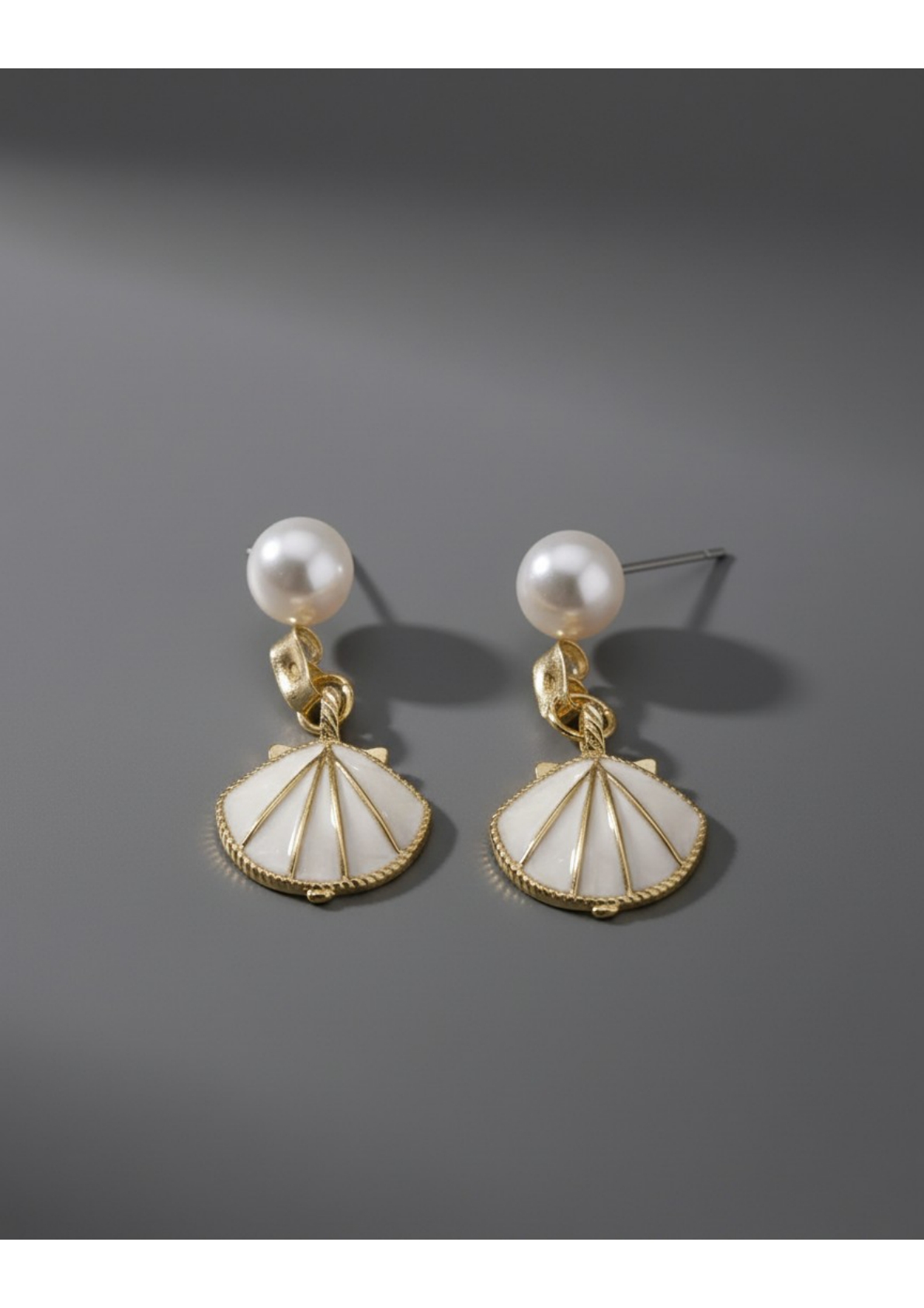 Detachable pearl and seashell drop earrings