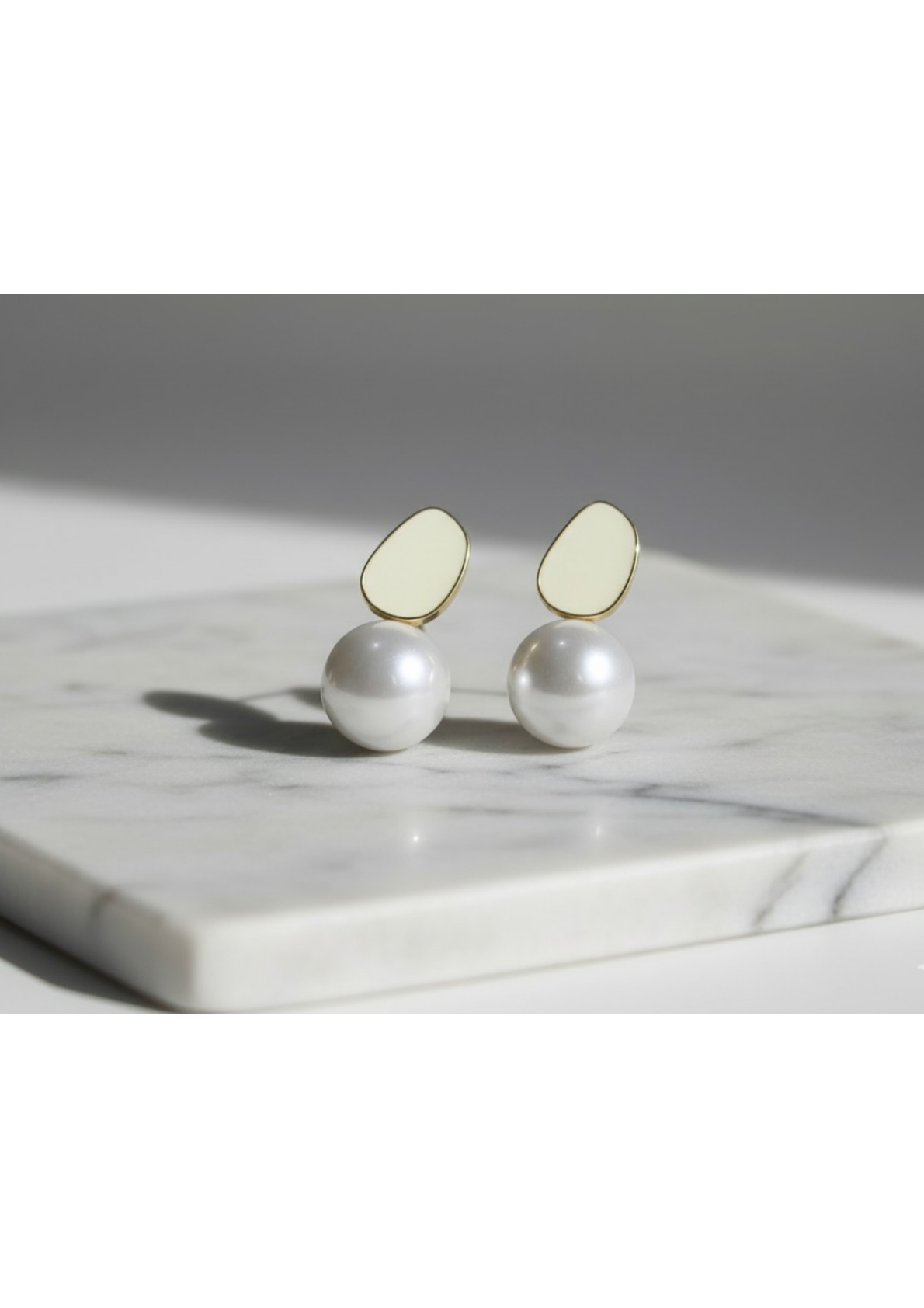 Elegant pearl and enamel drop earrings - Image 3