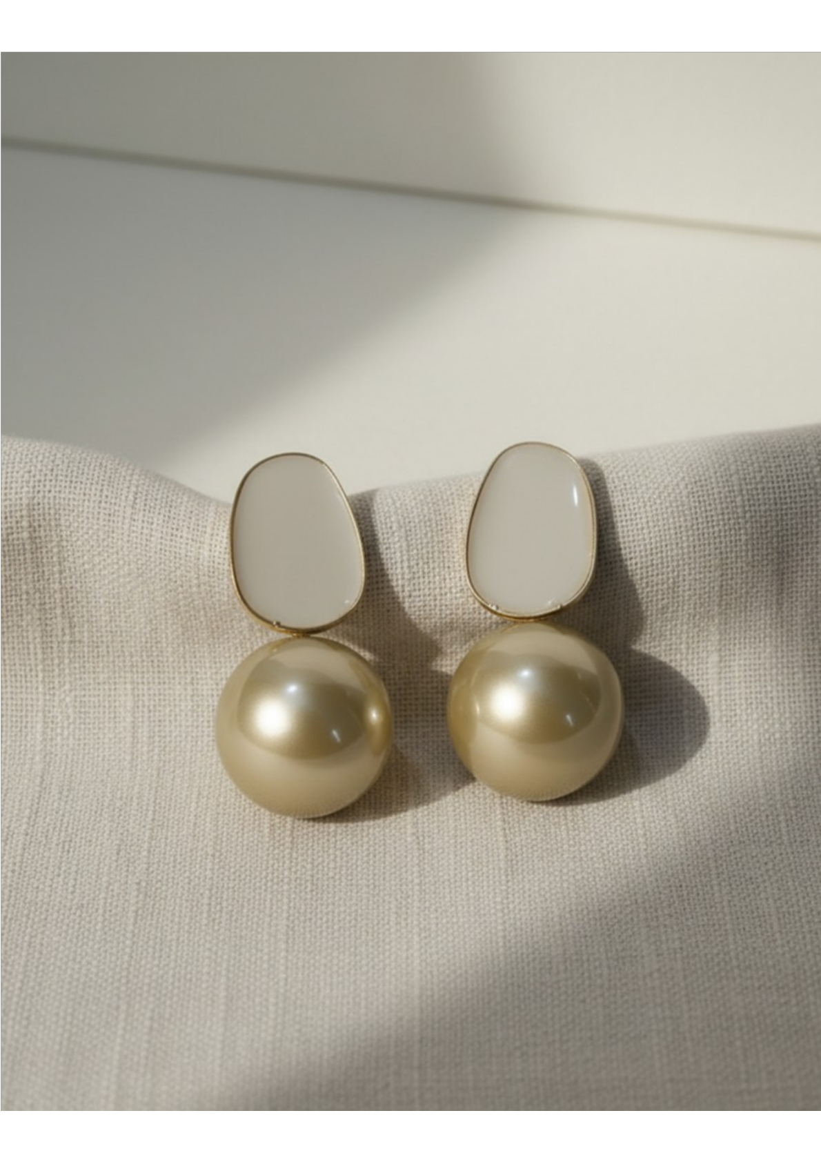 Elegant pearl and enamel drop earrings - Image 3