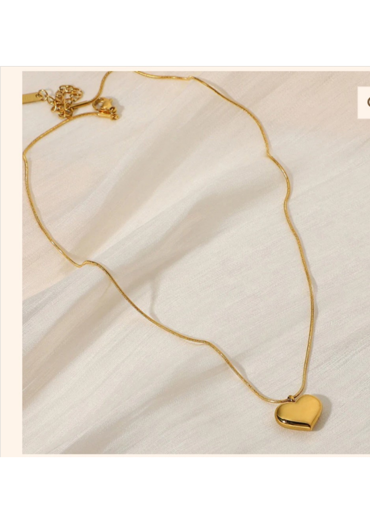 Gold-Plated Anti Tarnish Heart Themed Pendant - Image 3