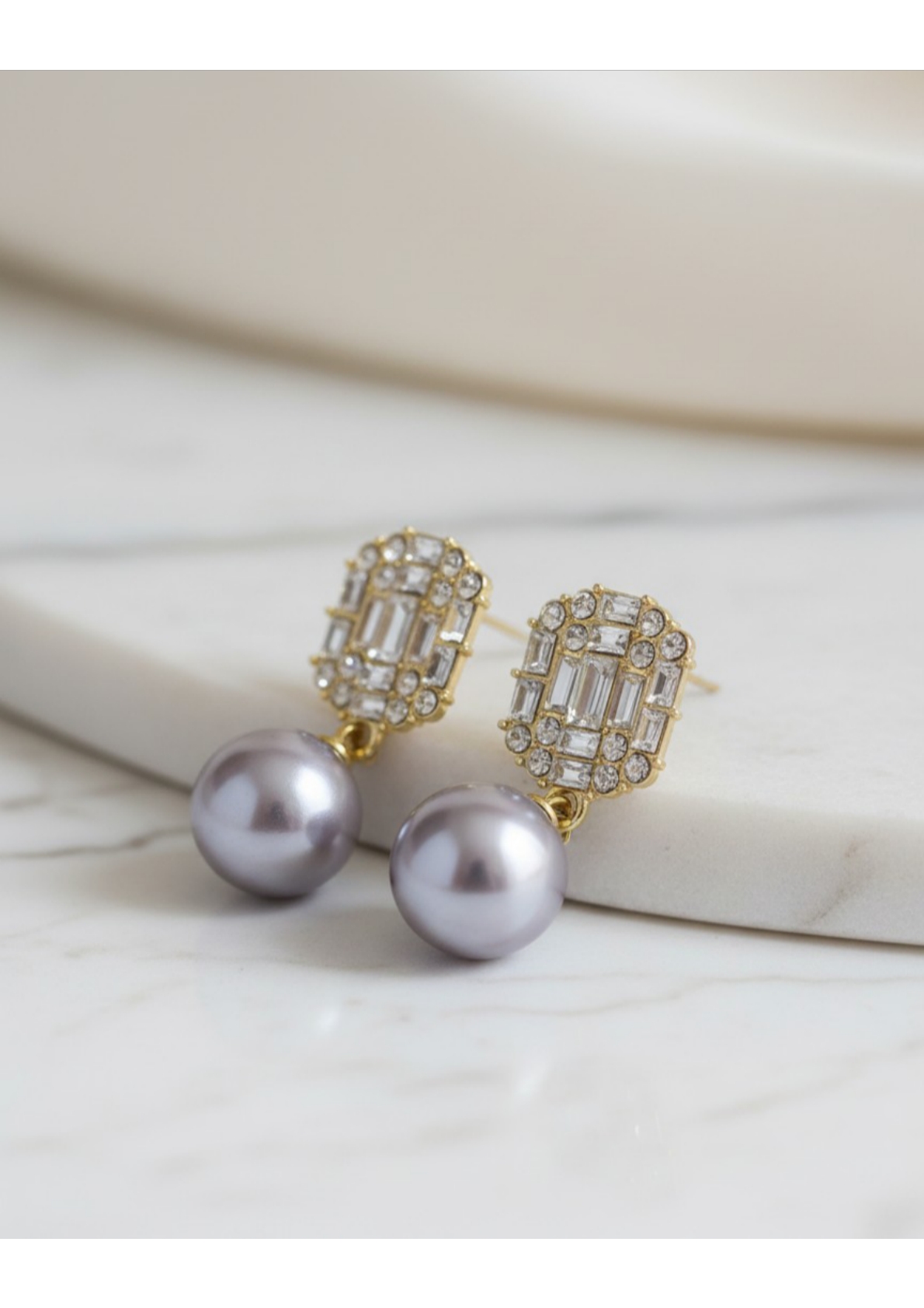 Elegant Pearl Drop Earrings - Image 3