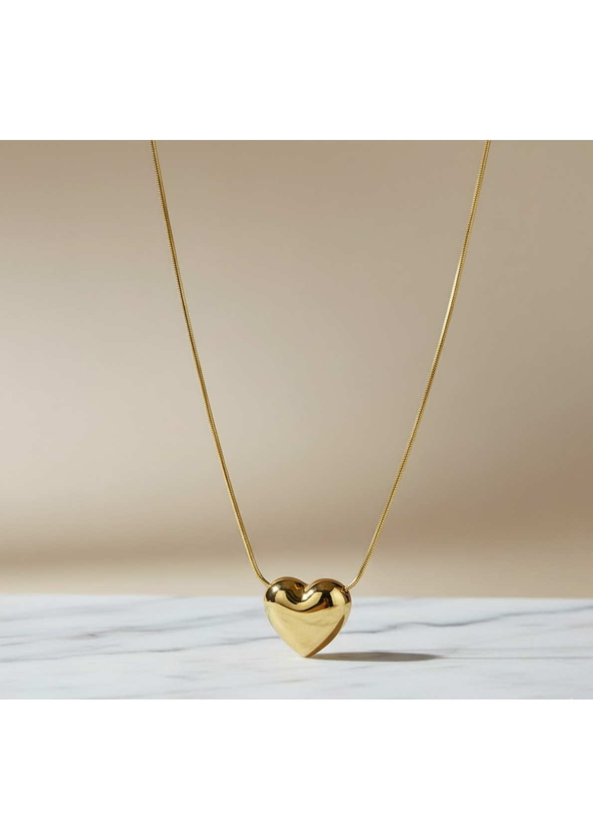 Gold-Plated Anti Tarnish Heart Themed Pendant.