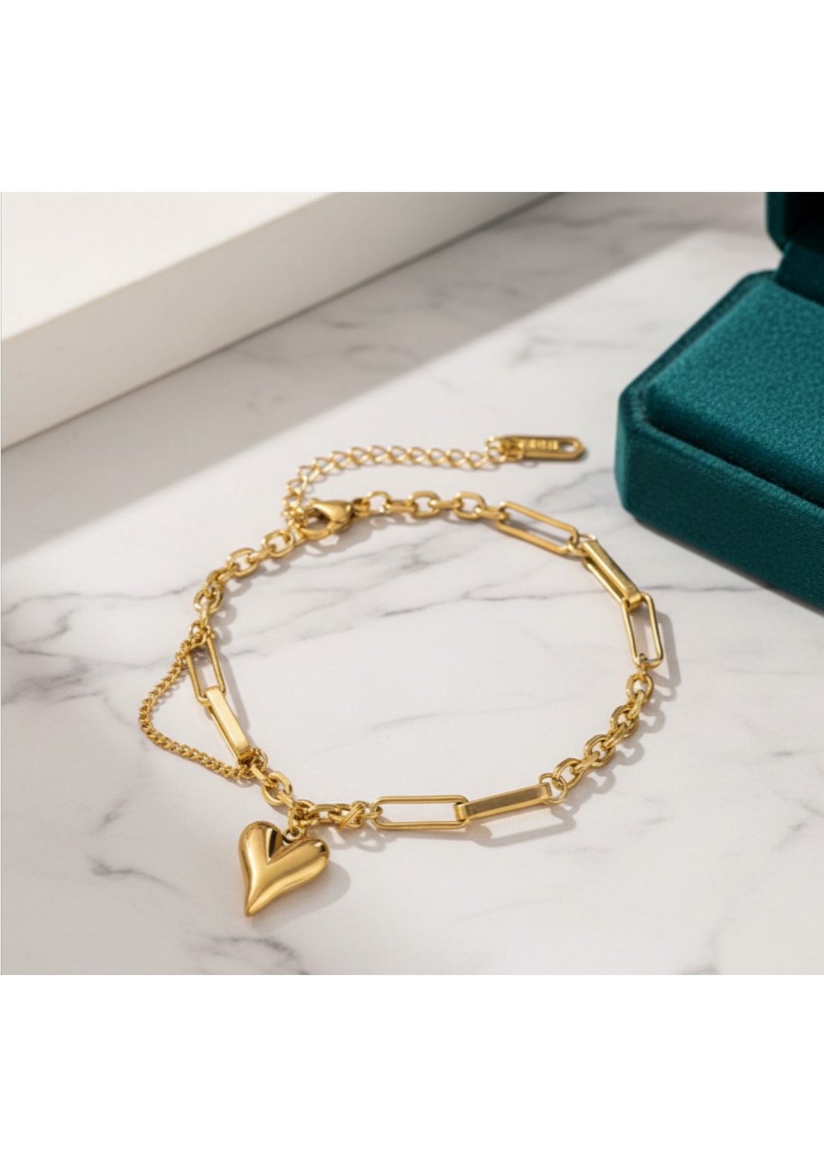 Gold-Plated Anti Tarnish Heart Themed Charm Bracelet - Image 2